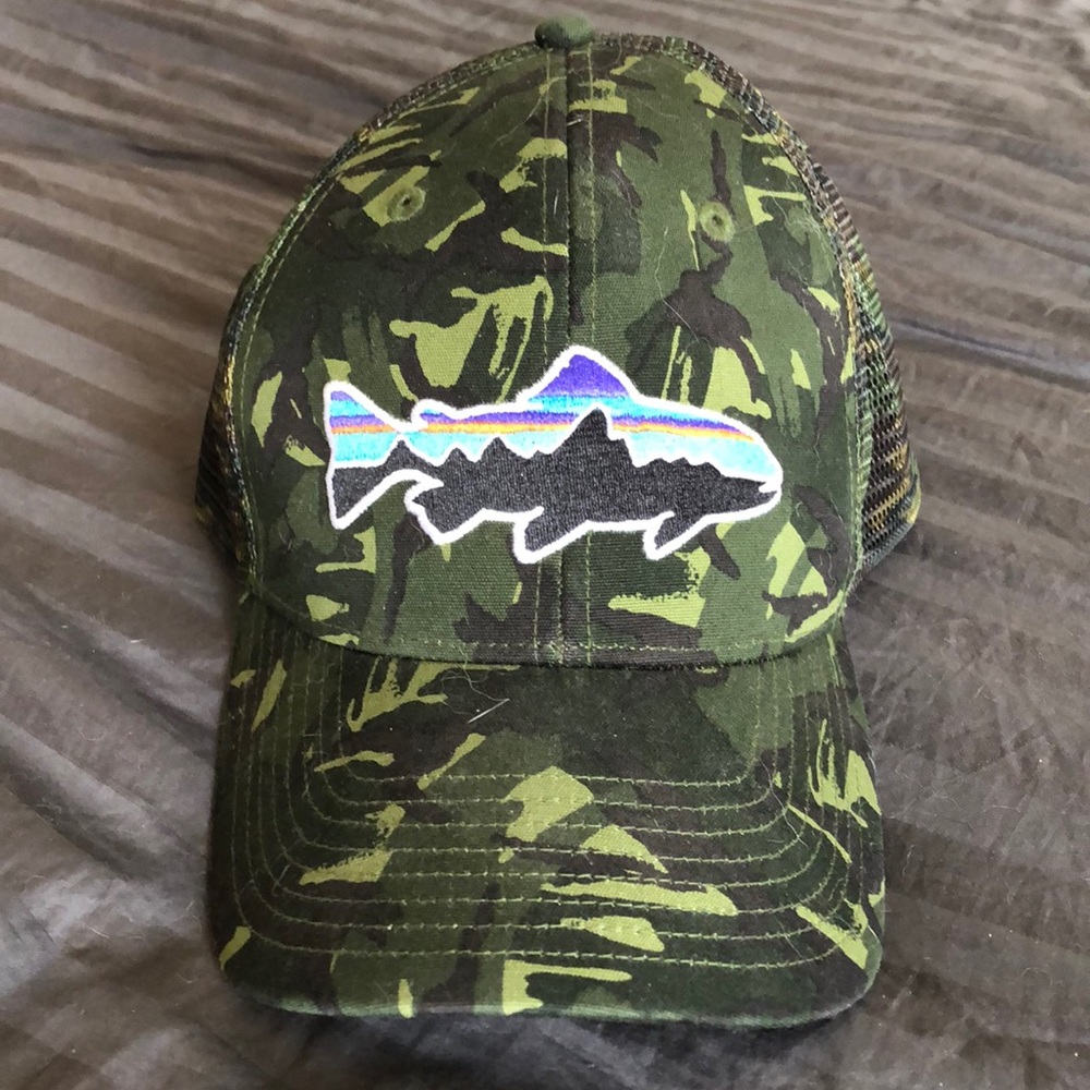 Patagonia Fitz Roy Trout Trucker Hat